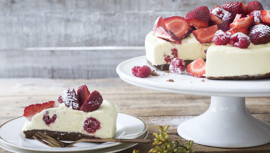 White chocolate strawberry cheesecake